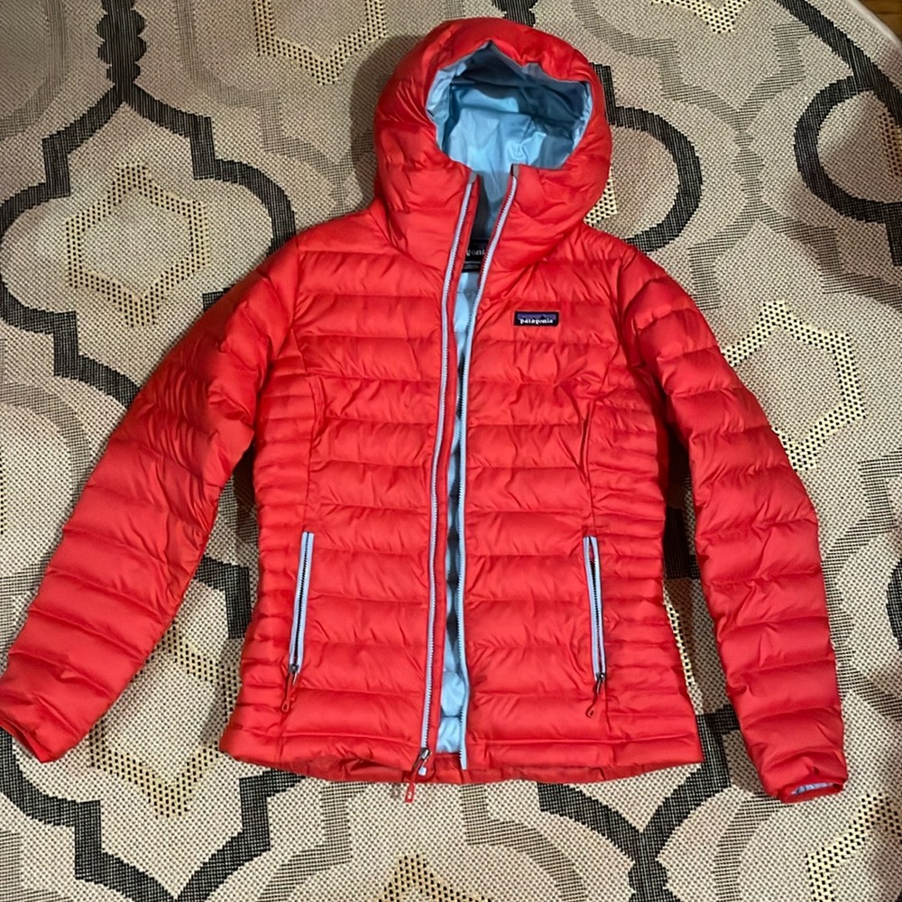 Patagonia Jacket. Red. Small.